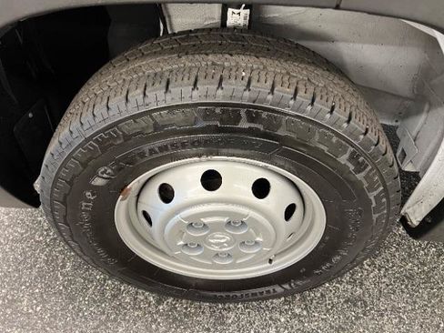 Used 2023 RAM ProMaster 2500 FWD image 36