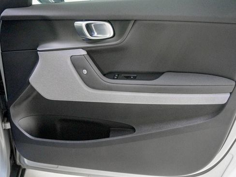 Used 2024 Polestar Polestar 2 AWD/4WD image 32