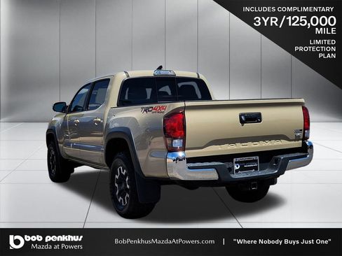Used 2019 Toyota Tacoma TRD Off-Road AWD/4WD image 27