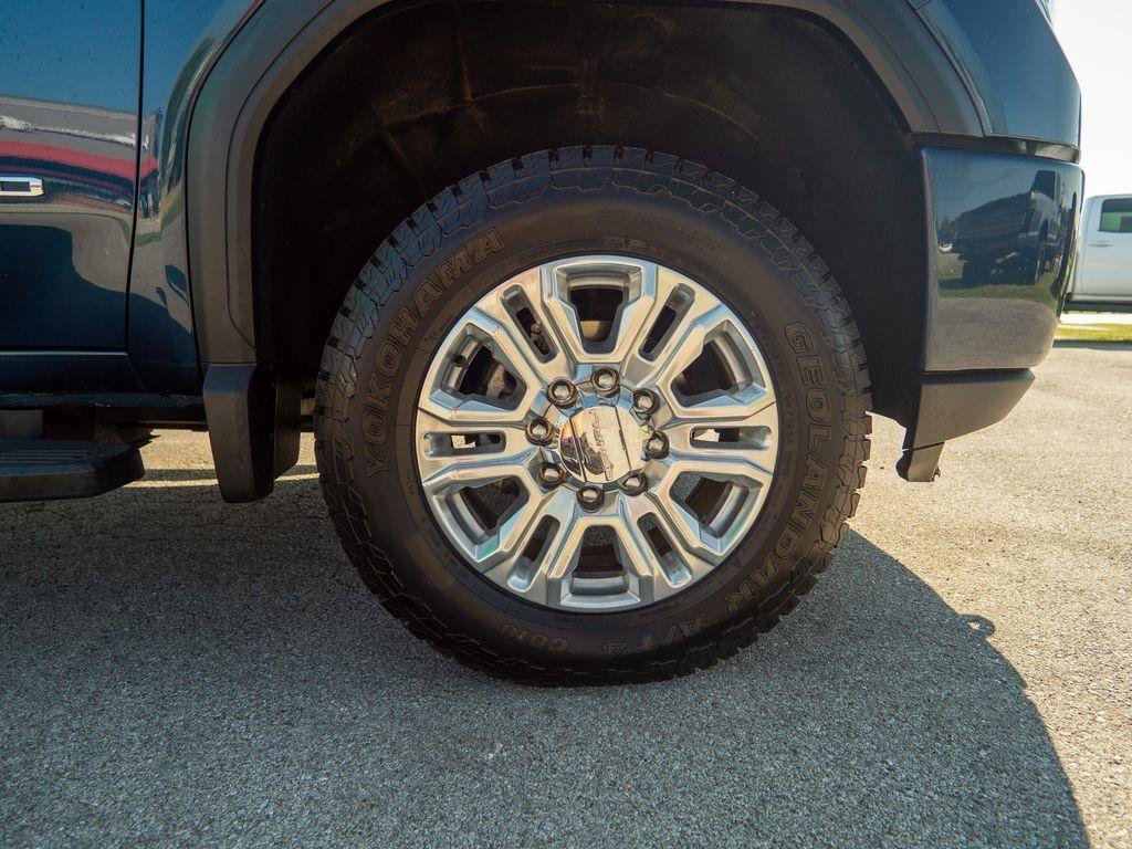 Used 2020 GMC Sierra 2500 Denali w/ Denali Ultimate Package AWD/4WD image 11