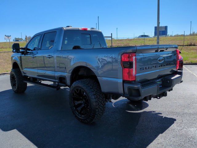 New 2026 Ford F250 Lariat w/ Black Appearance Package AWD/4WD image 7