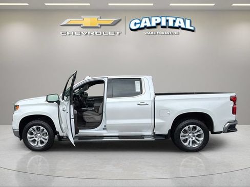 Used 2024 Chevrolet Silverado 1500 LTZ w/ Technology Package AWD/4WD image 9