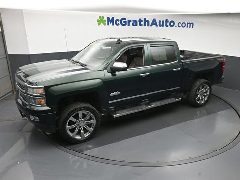 Used 2015 Chevrolet Silverado 1500 High Country w/ High Country Premium Package AWD/4WD image 21