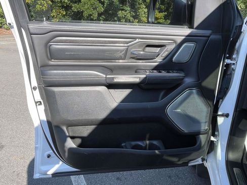 Used 2019 RAM 1500 Limited AWD/4WD image 18