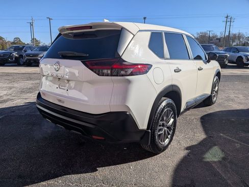 Used 2021 Nissan Rogue S image 5