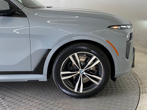 New 2026 BMW X7 xDrive40i w/ M Sport Package image 11
