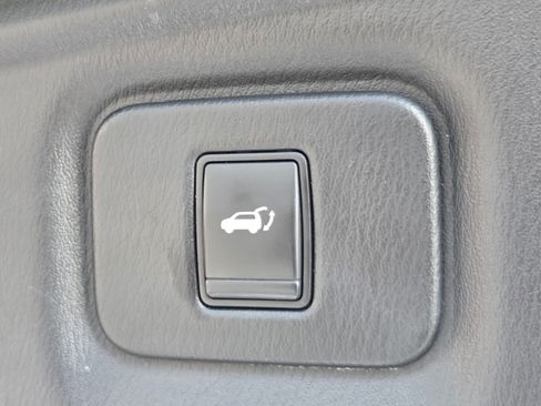 Used 2019 INFINITI QX60 Luxe w/ Essential Package AWD/4WD image 34
