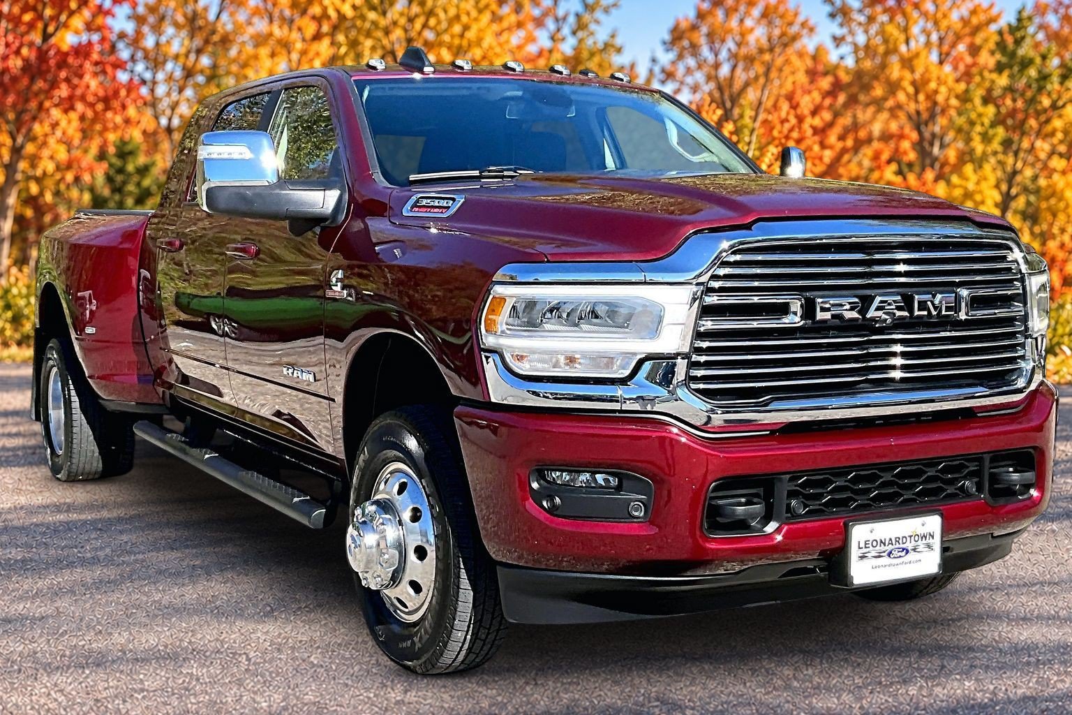 Used 2023 RAM 3500 Laramie AWD/4WD image 14