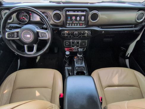 Used 2018 Jeep Wrangler Unlimited Rubicon image 19