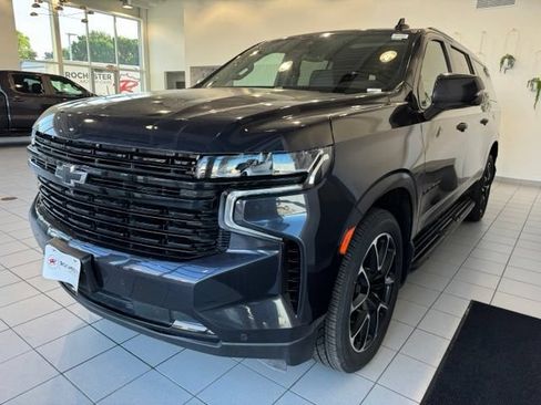Used 2023 Chevrolet Suburban RST w/ Luxury Package AWD/4WD image 37