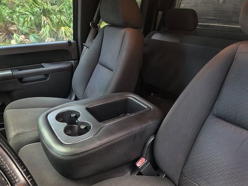 Used 2011 Chevrolet Silverado 1500 LS image 23