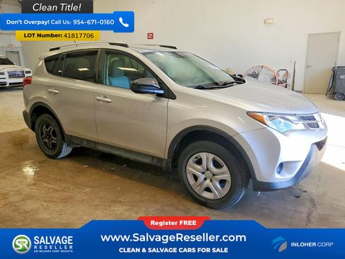 Used 2015 Toyota RAV4 LE image 4