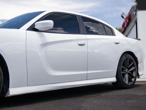 Used 2019 Dodge Charger Scat Pack RWD image 7