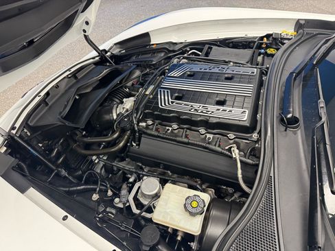 Used 2019 Chevrolet Corvette Z06 image 23