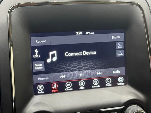 Used 2018 Dodge Durango GT image 30