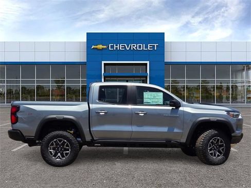 New 2026 Chevrolet Colorado ZR2 AWD/4WD image 3
