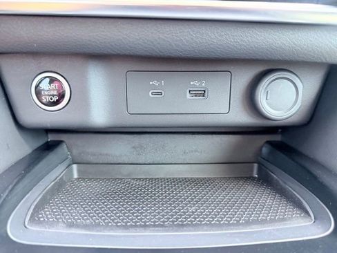 Certified 2023 Nissan Rogue SL w/ SL Premium Package image 16