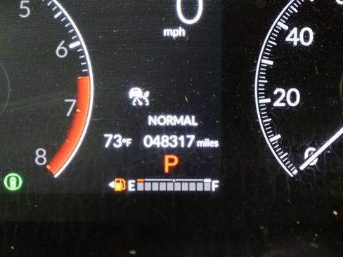 Used 2025 Honda CR-V LX image 31