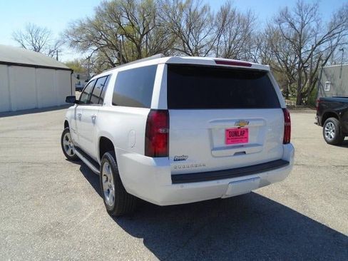 Used 2017 Chevrolet Suburban LT AWD/4WD image 31