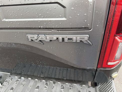 Used 2018 Ford F150 Raptor w/ Equipment Group 802A Luxury image 13