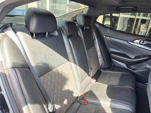 Used 2023 Nissan Maxima SR w/ Sport Mat Group image 10