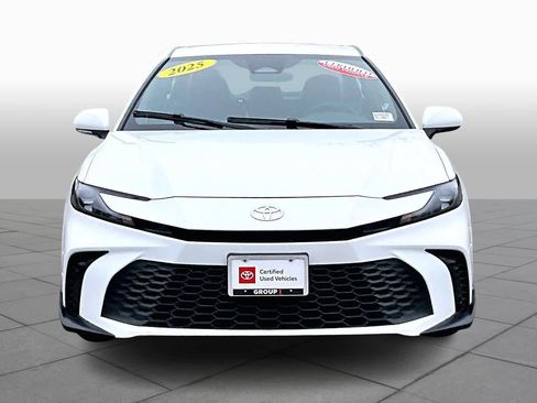 Certified 2025 Toyota Camry LE image 4