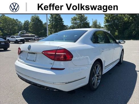 Used 2016 Volkswagen Passat 1.8T R-Line FWD image 5