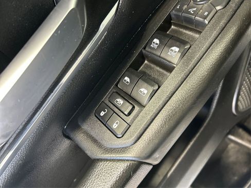Used 2025 RAM 1500 Lone Star AWD/4WD image 32