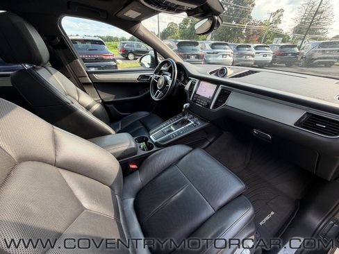 Used 2017 Porsche Macan S AWD/4WD image 26