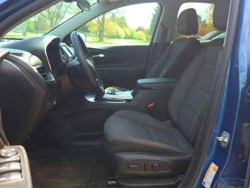 Used 2024 Chevrolet Equinox LT w/ LPO, Floor Liner Package FWD image 9