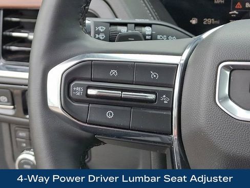 Used 2025 GMC Yukon Denali AWD/4WD image 7