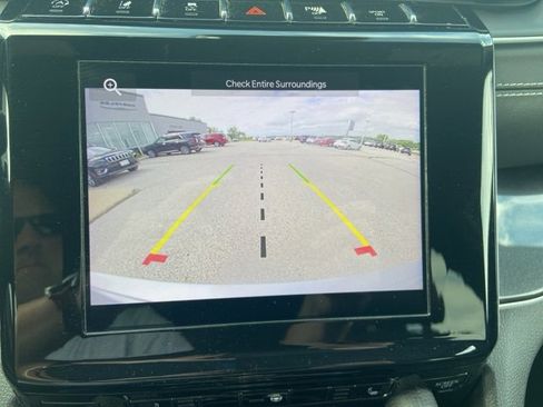 Used 2023 Jeep Grand Cherokee Altitude image 27