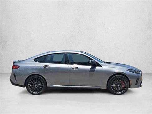 Used 2025 BMW M235i xDrive AWD/4WD image 4