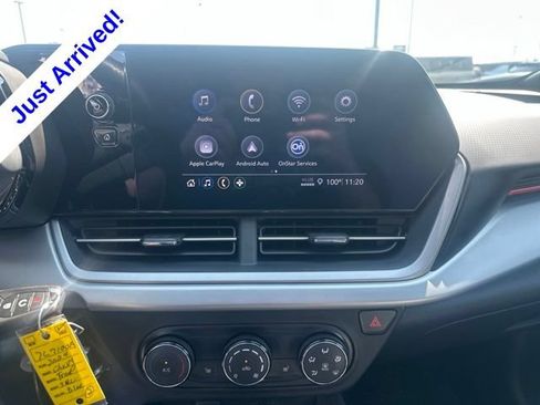 Used 2024 Chevrolet Trax RS w/ Driver Confidence Package FWD image 13