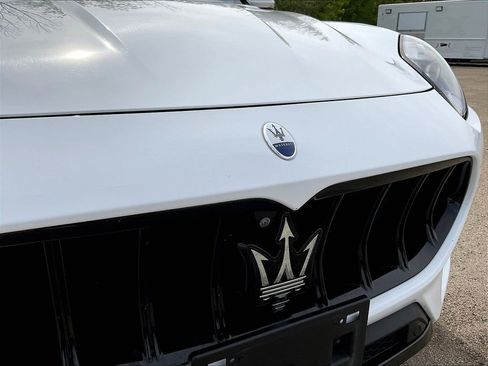 Used 2023 Maserati Grecale Modena AWD/4WD image 33