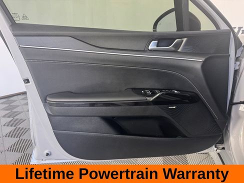 Used 2025 Kia K5 GT-Line w/ GT-Line Premium Package FWD image 11