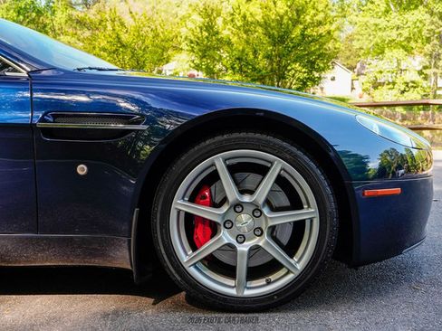 Used 2008 Aston Martin V8 Vantage Roadster RWD image 11
