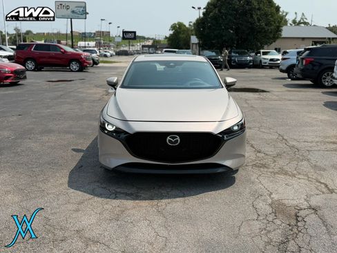 Used 2023 MAZDA MAZDA3 s AWD/4WD image 2