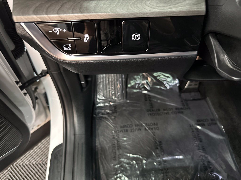 Used 2024 Kia Sportage X-Pro AWD/4WD image 31