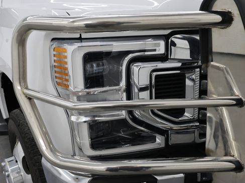 Used 2020 Ford F350 Lariat w/ Lariat Ultimate Package image 27