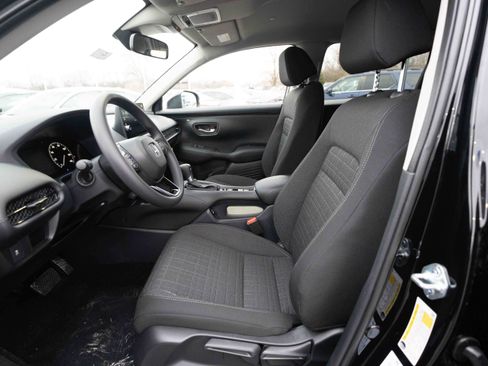 New 2026 Honda HR-V LX image 9