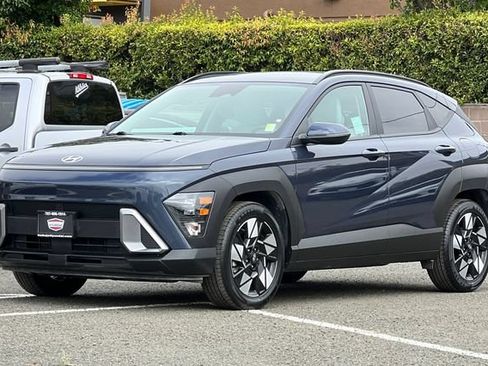 Used 2024 Hyundai Kona SEL FWD image 10
