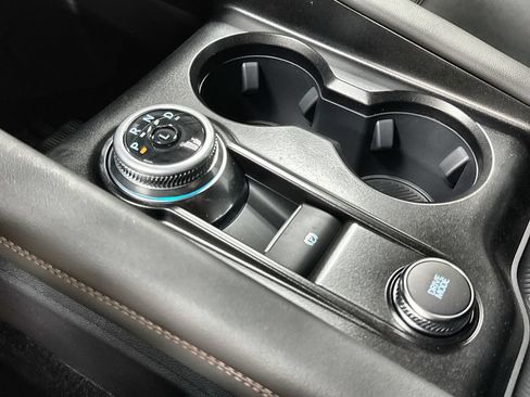 New 2026 Ford Explorer Active w/ Active Comfort Package RWD image 23