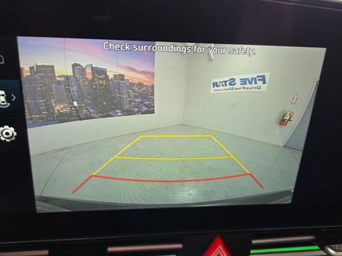 New 2026 Hyundai Elantra Limited image 21