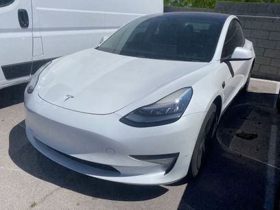 Used 2019 Tesla Model 3 Standard Range Plus