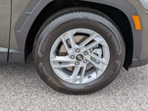 Certified 2026 Hyundai Tucson SE FWD image 11