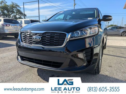 Used 2020 Kia Sorento LX FWD image 7