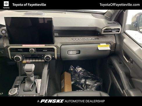 New 2026 Toyota Tacoma Limited AWD/4WD image 16
