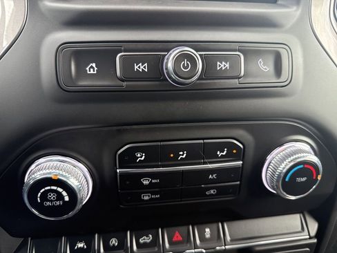 Used 2023 GMC Sierra 1500 Pro w/ Graphite Edition image 42