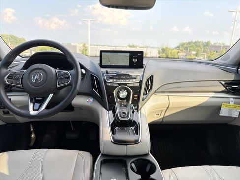 Used 2026 Acura RDX SH-AWD w/ Technology Package image 29